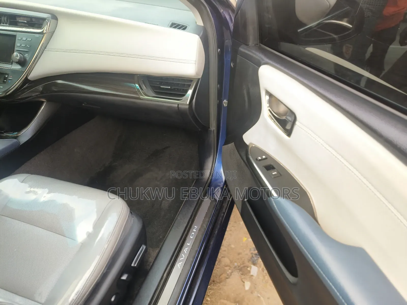 Toyota Avalon 2014 Blue