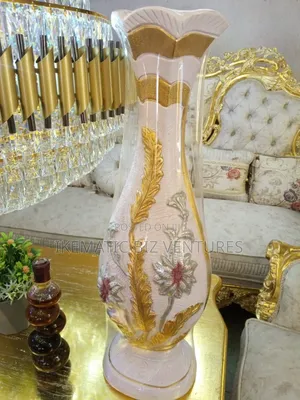 Standing Vase With Flowers