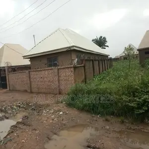 1bdrm Apartment in Mararaba for sale