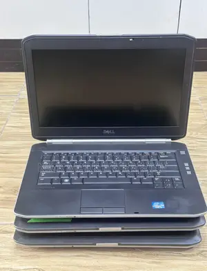 Laptop Dell Latitude E5420 4GB Intel Core i5 HDD 500GB