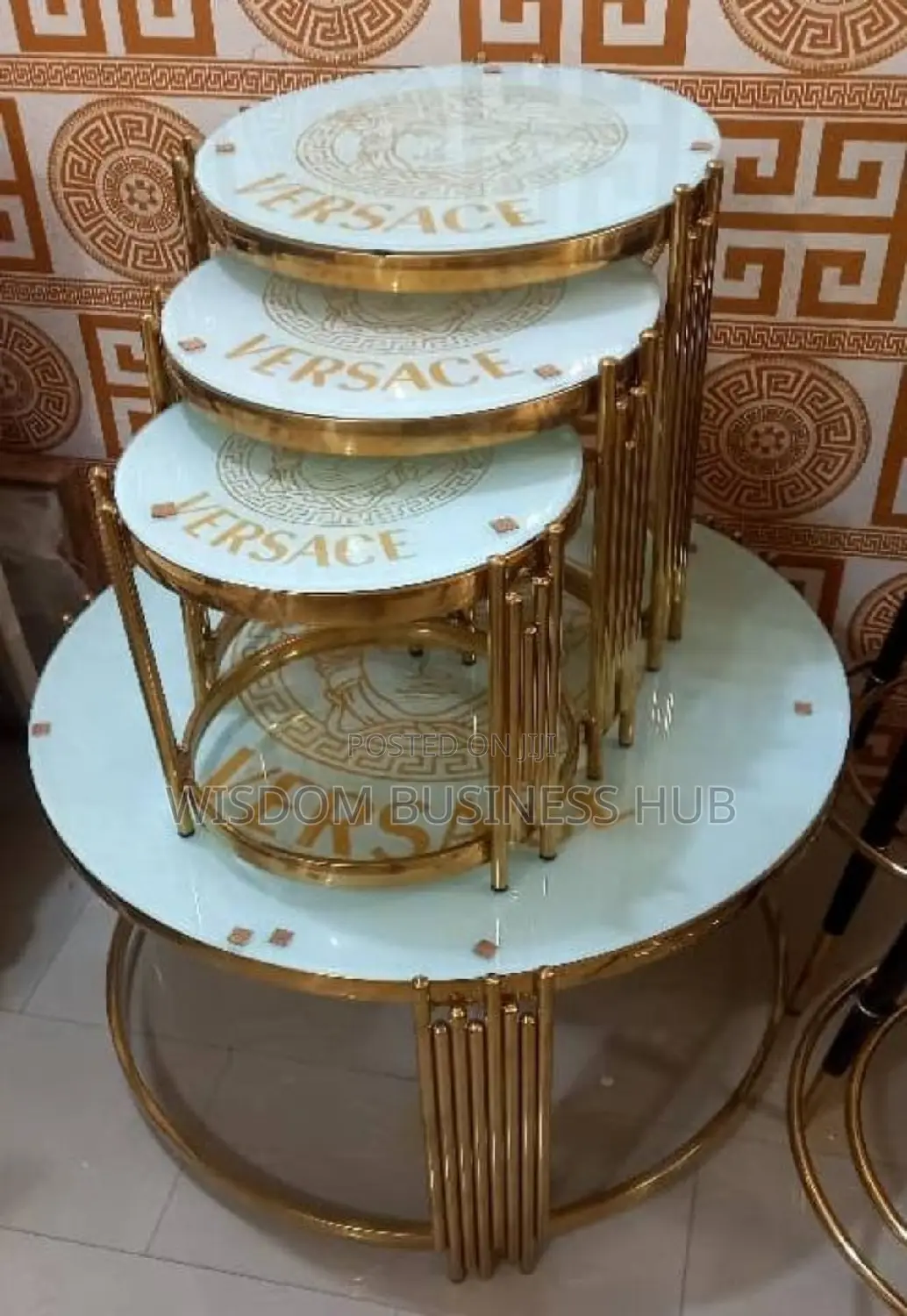 Center Table With 3 Side Stools