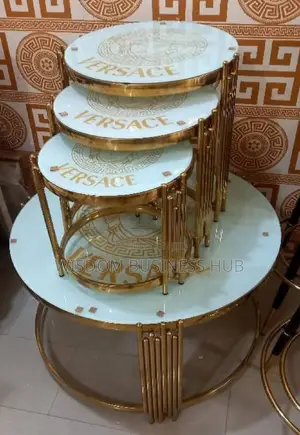 Center Table With 3 Side Stools