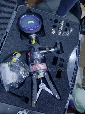 Digital Pressure Gauge With Stand