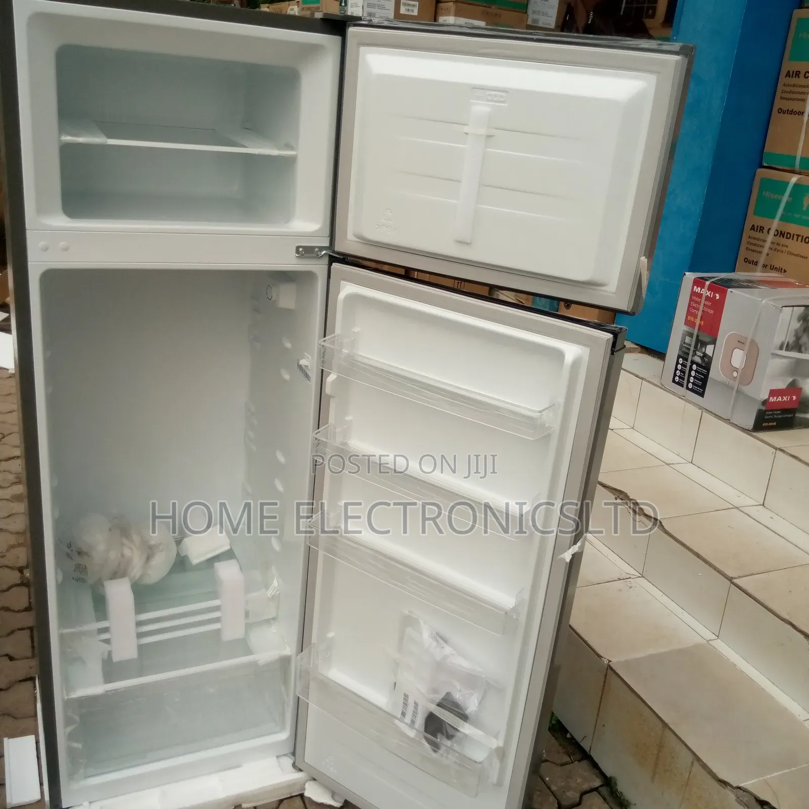 Hisense Fridge 243 Litee