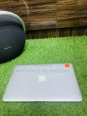 Laptop Apple MacBook Air 2017 8GB Intel Core I7 SSD 256GB