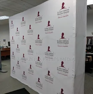 Pop-Up Backdrop for Red Carpet Events