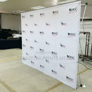Pop-Up Backdrop for Red Carpet Events