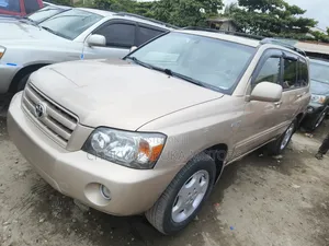 Toyota Highlander Limited V6 2006 Gold