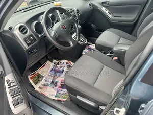 Pontiac Vibe 1.8 AWD 2005 Gray