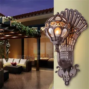 Classical Peacock Security Gate Lamp