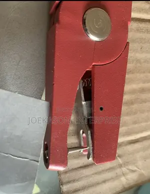 Ear Tag Applicator Machine