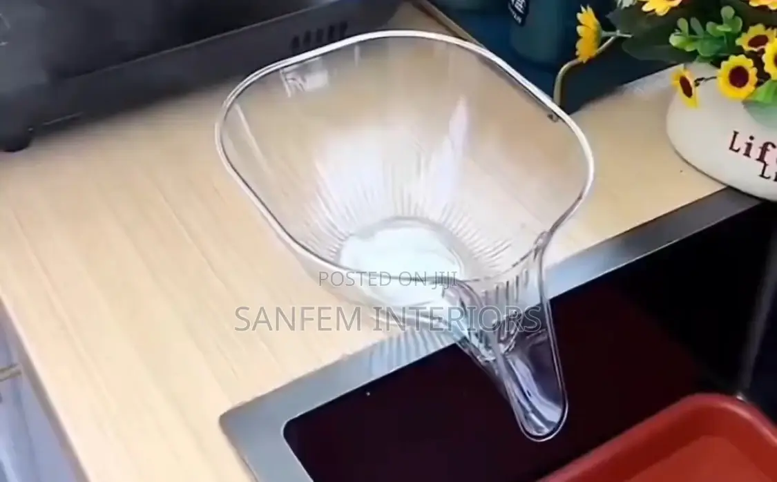 Acrylic Bowl/Sieve