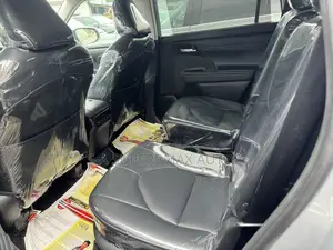 Toyota Highlander XLE 2022 Silver