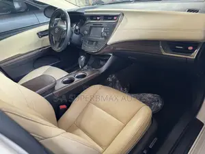 Toyota Avalon 2013 White