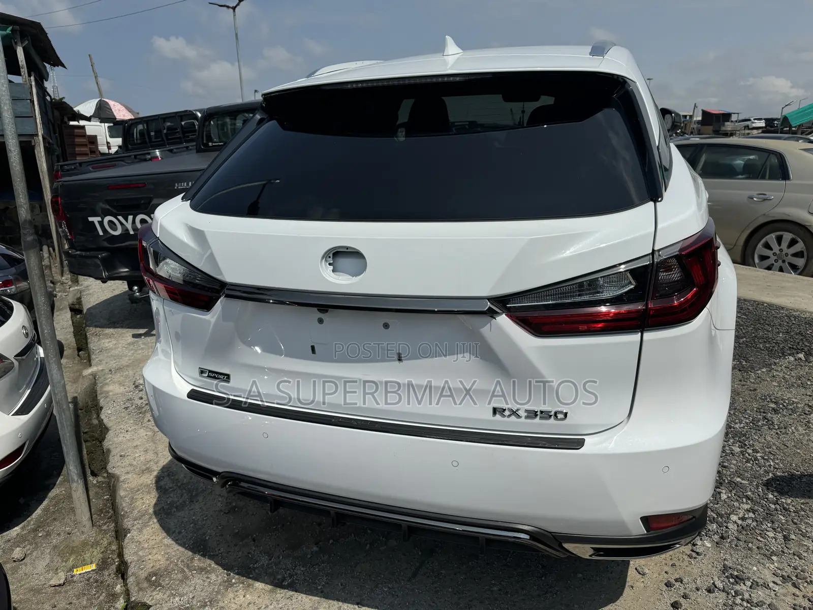 Lexus RX 2022 White