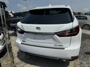 Lexus RX 2022 White