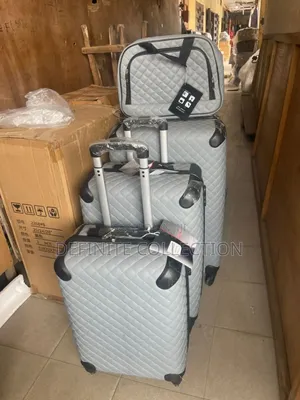Luxury Travelling Luggage
