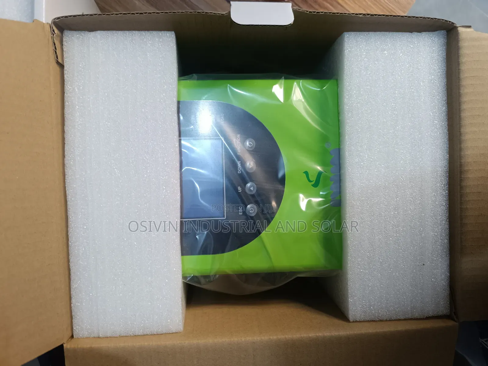 Iwin MPPT 40amps Change Controller