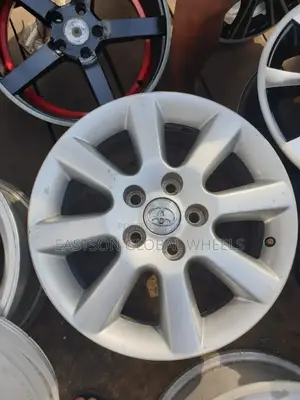 16 Inches Corolla 8 Fingers