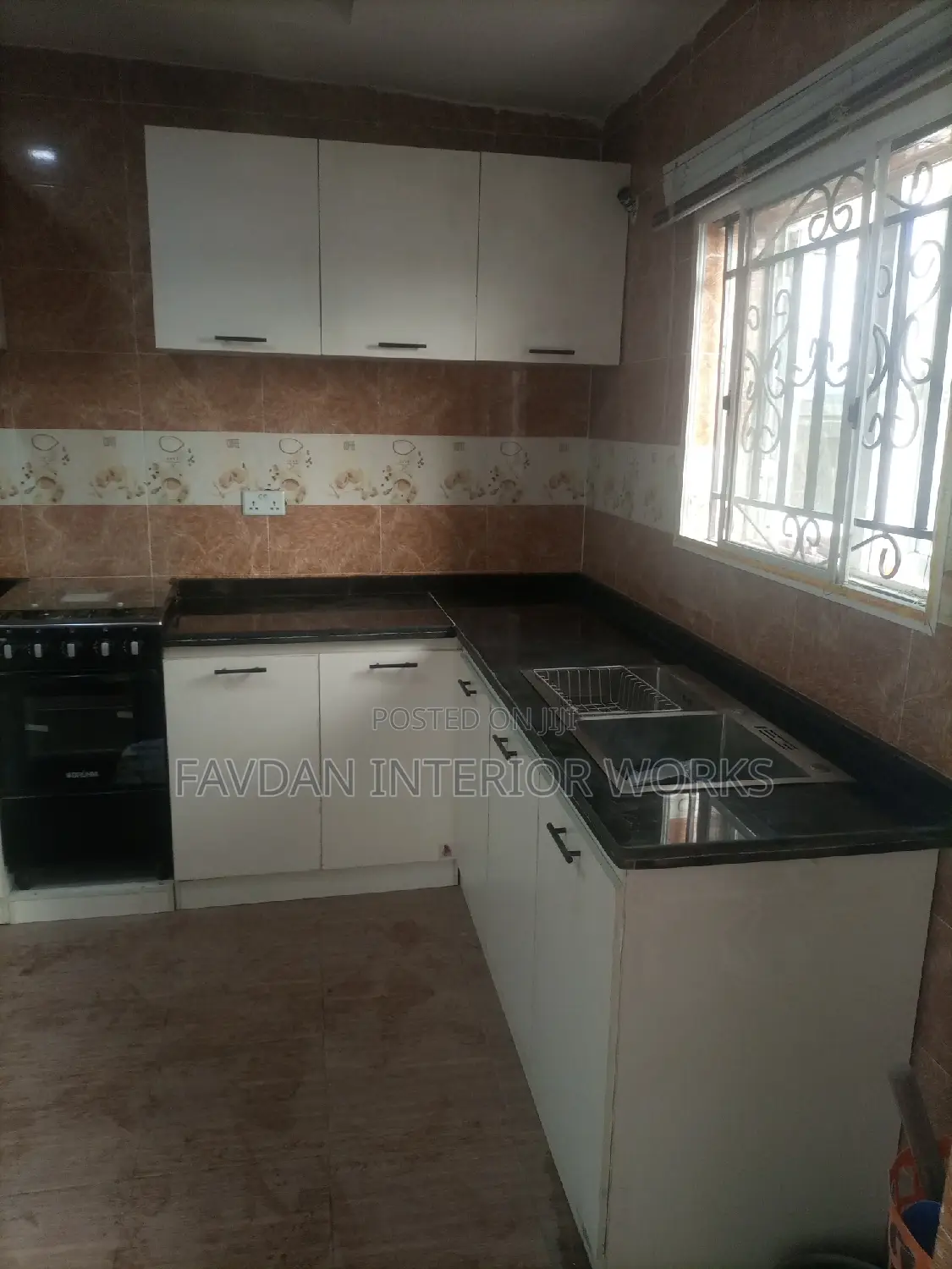 Modern Kitchen Cabinet With Marble Top