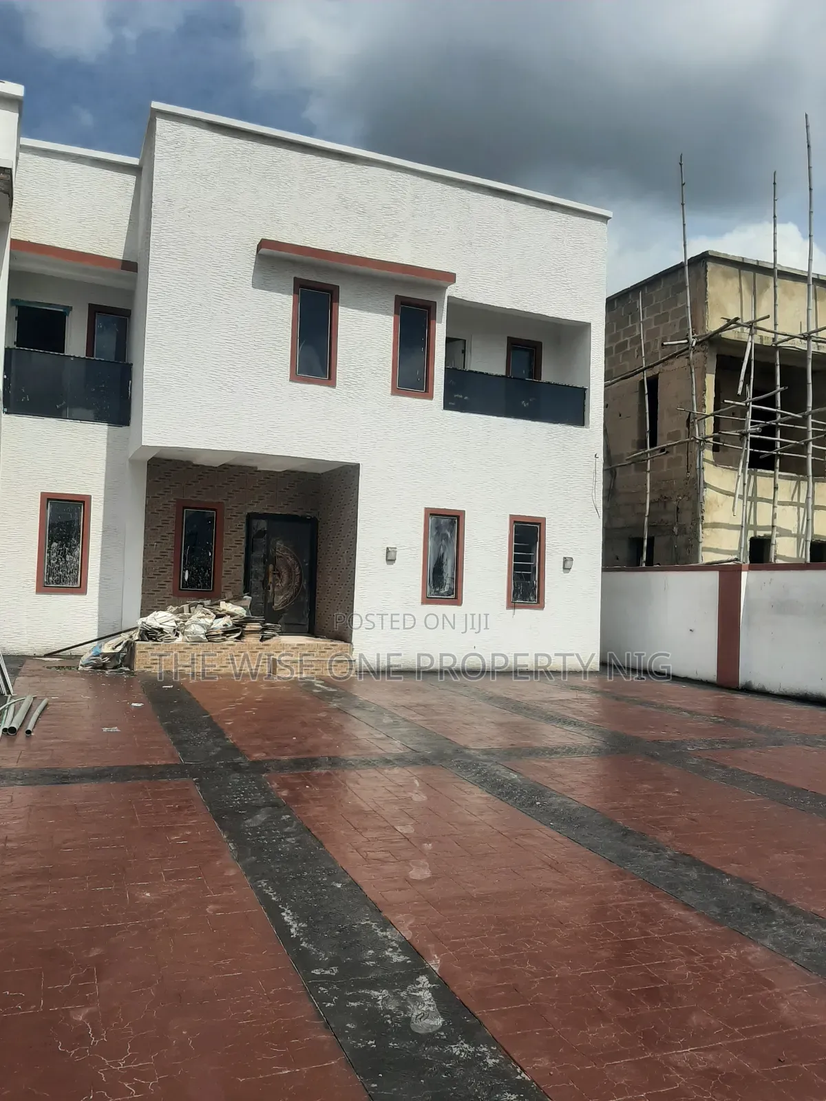 Furnished 5bdrm Duplex in Enugu for sale