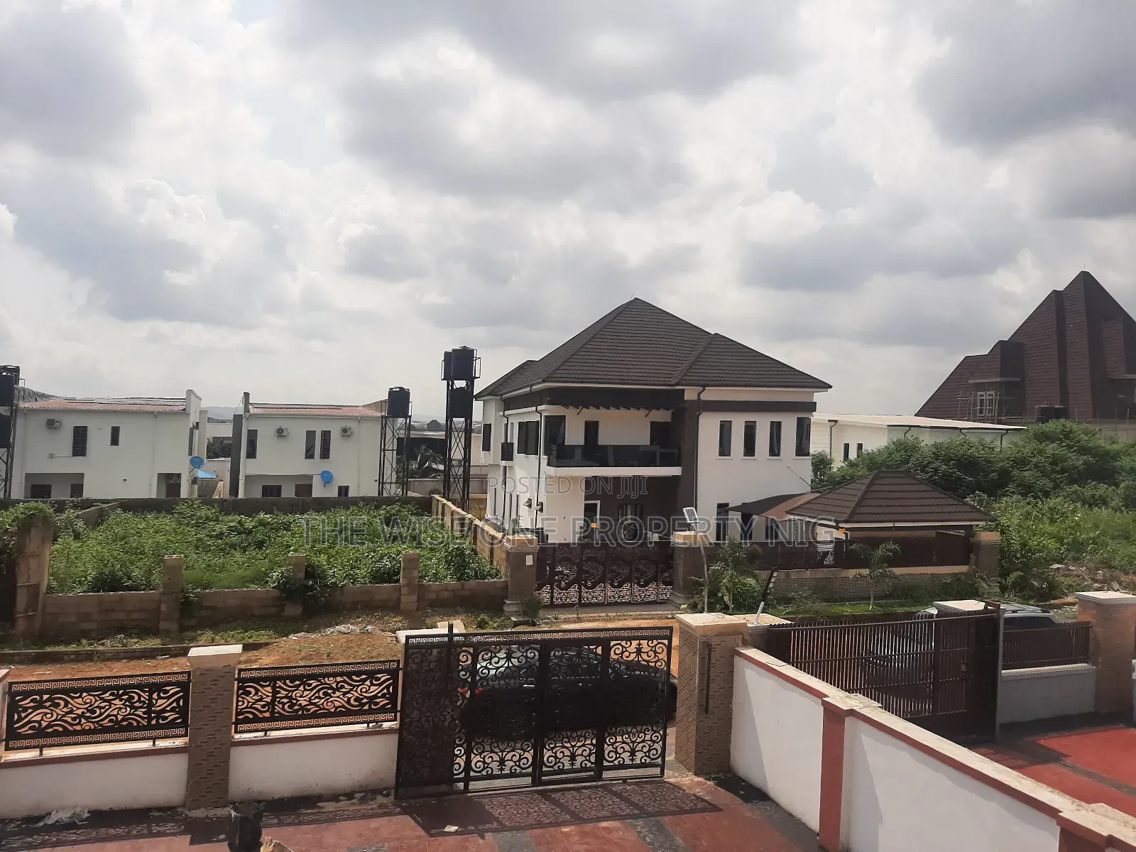 Furnished 5bdrm Duplex in Enugu for sale