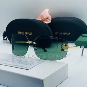 Letter Miu Sunglasses