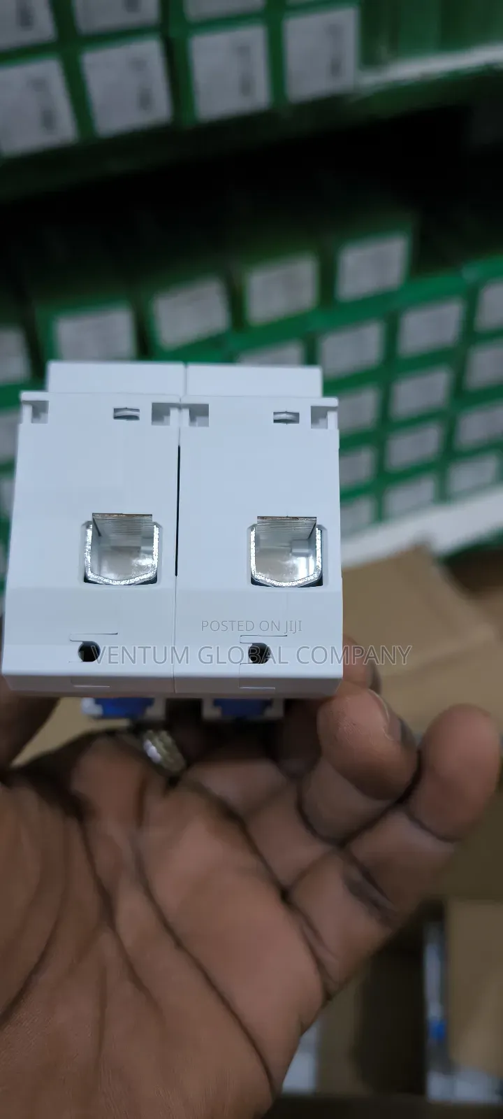 2pole 125A and 100A DC Breaker