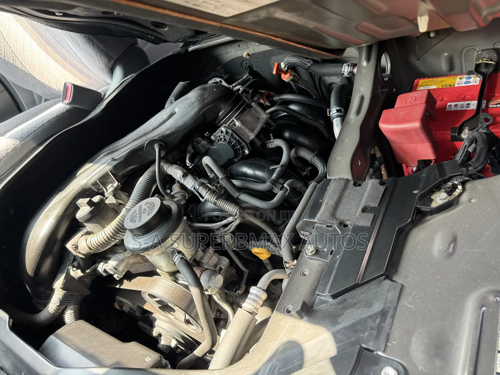 Toyota HiAce 2012 Black