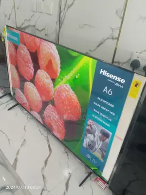 Hisense 65" Unique Smart Tv.