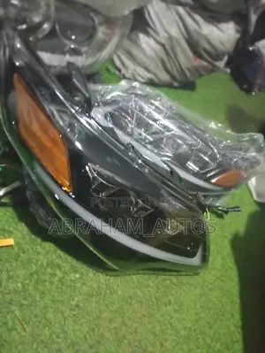 Headlamp Set for Toyota Camry 2012 Available as Seen