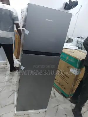 154 Liters Hisense Top Mount Refrigerator- Double Door