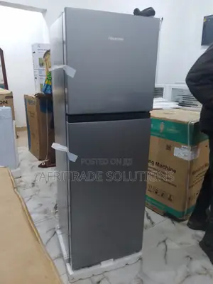 154 Liters Hisense Top Mount Fridge