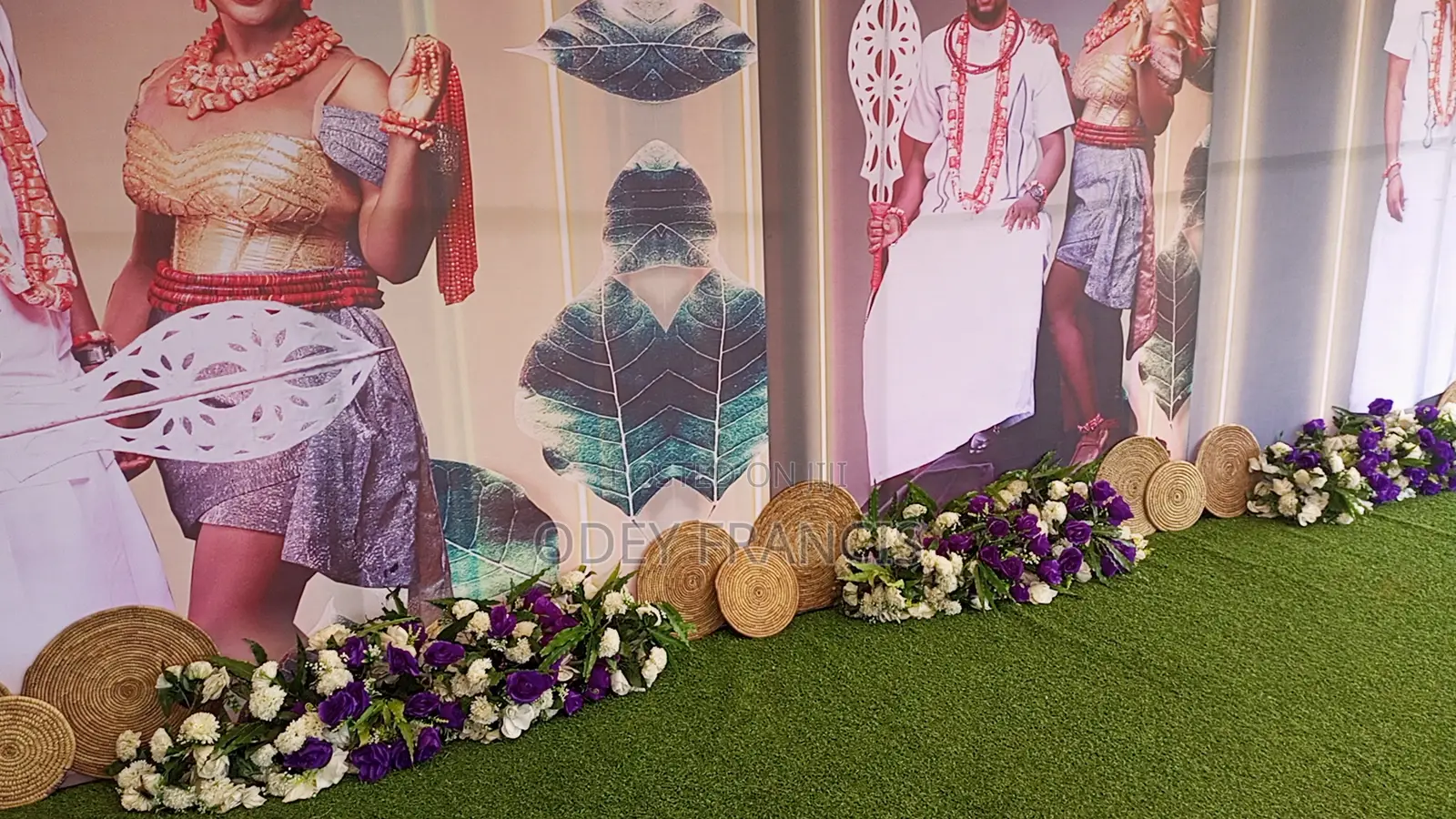 Traditional Wedding Decor