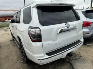 Toyota 4-Runner 2014 White