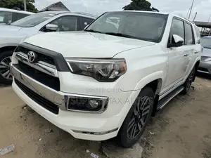 Toyota 4-Runner 2014 White