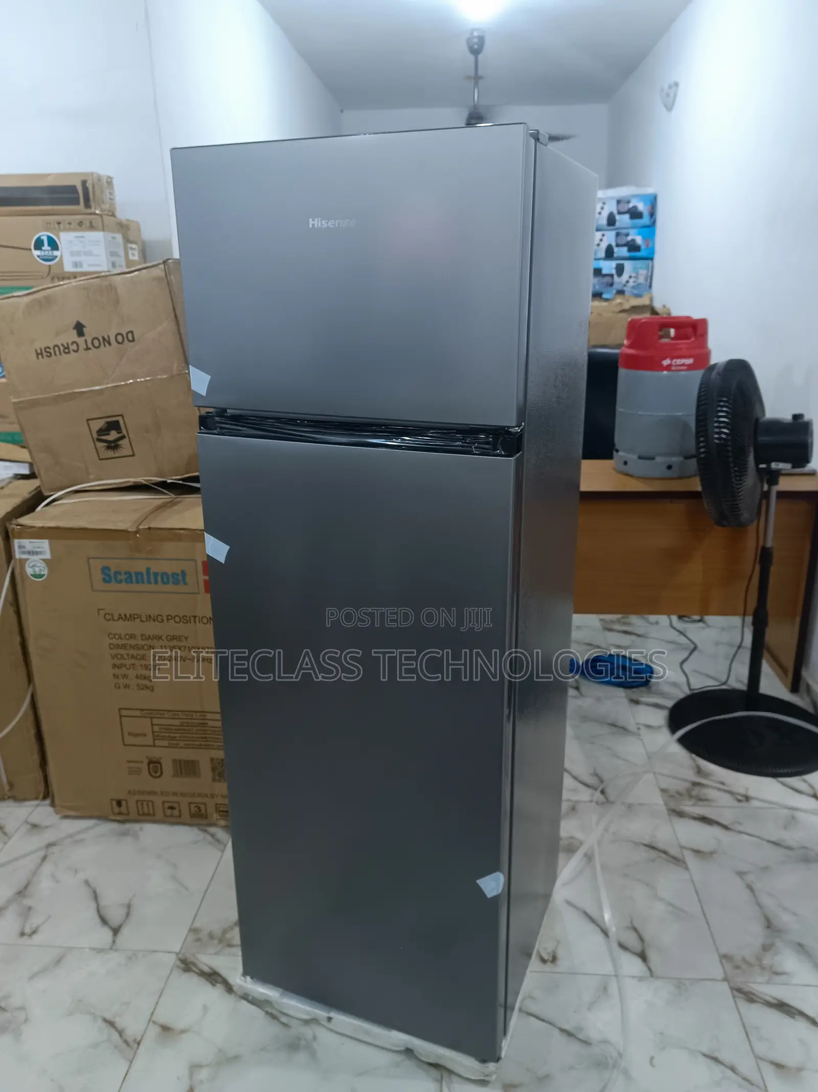 User-Friendly Hisense Refrigerator REF240DR