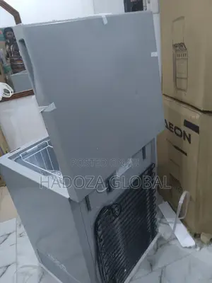 New-in Brand New Hisense Deep Freezer 150L