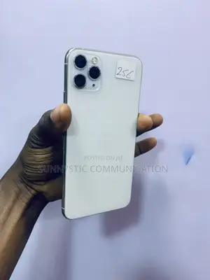 Apple iPhone 11 Pro Max 256 GB White