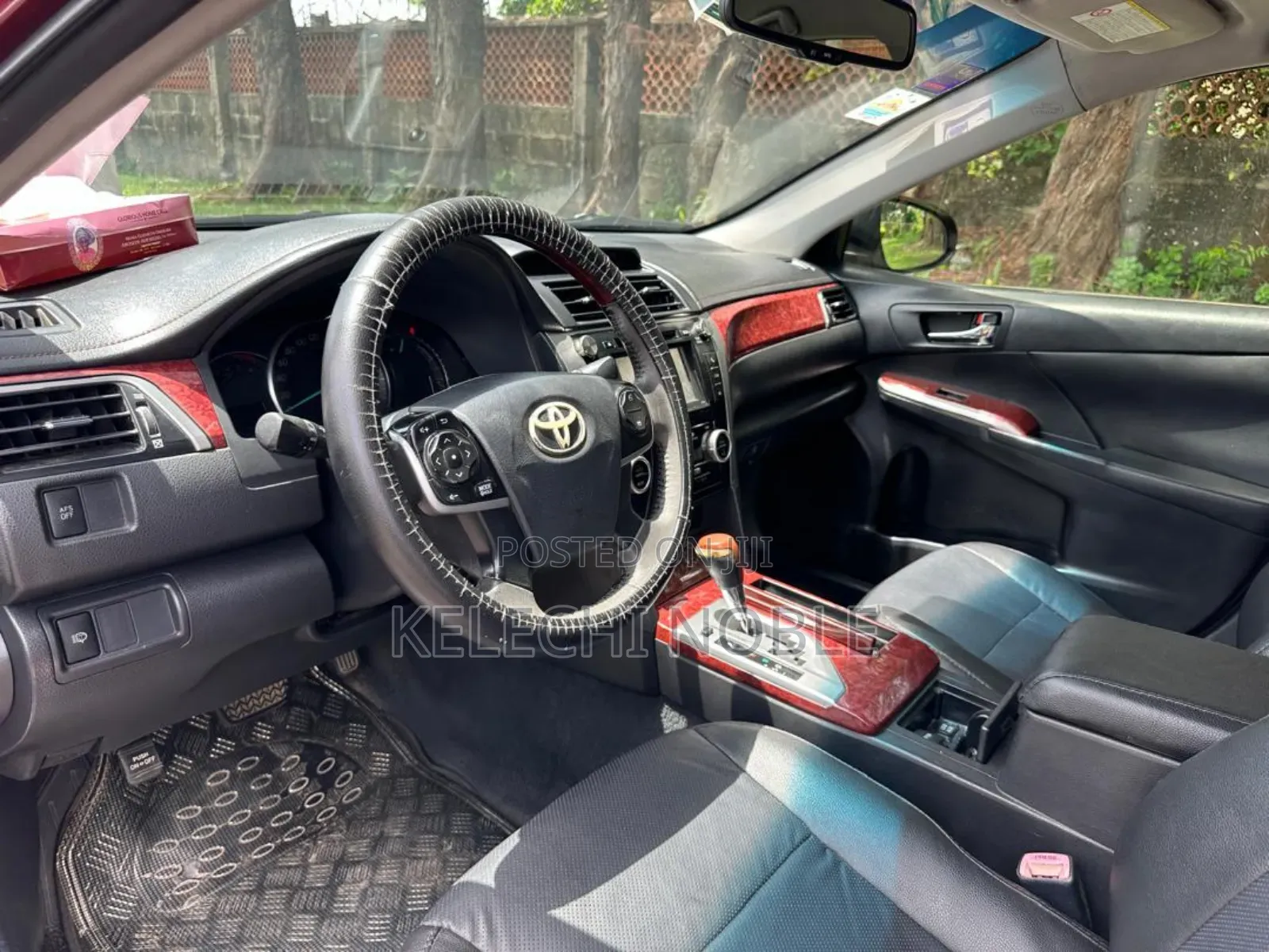 Toyota Camry 2012 Red