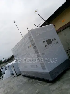 Noiseless Perkins Soundproof 500kva Generator