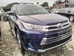 Toyota Highlander 2015 Blue