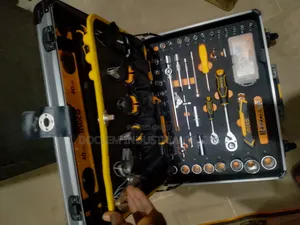 147pcs Electromechanical Ingco Tools Set
