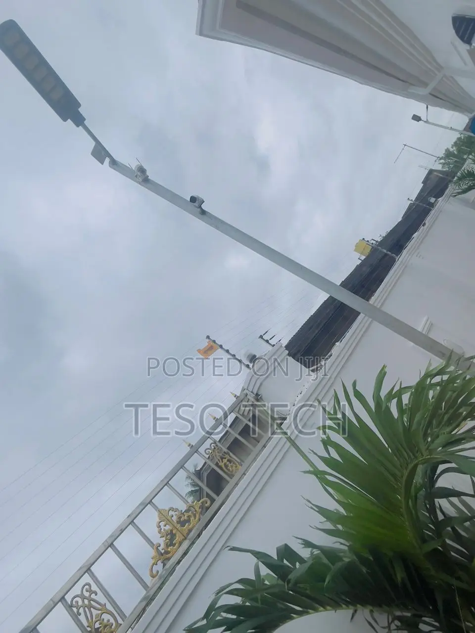 Installing High-Security Electric Perimeter Fencing System