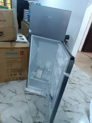 Noiseless Hisense Refrigerator REF240DR