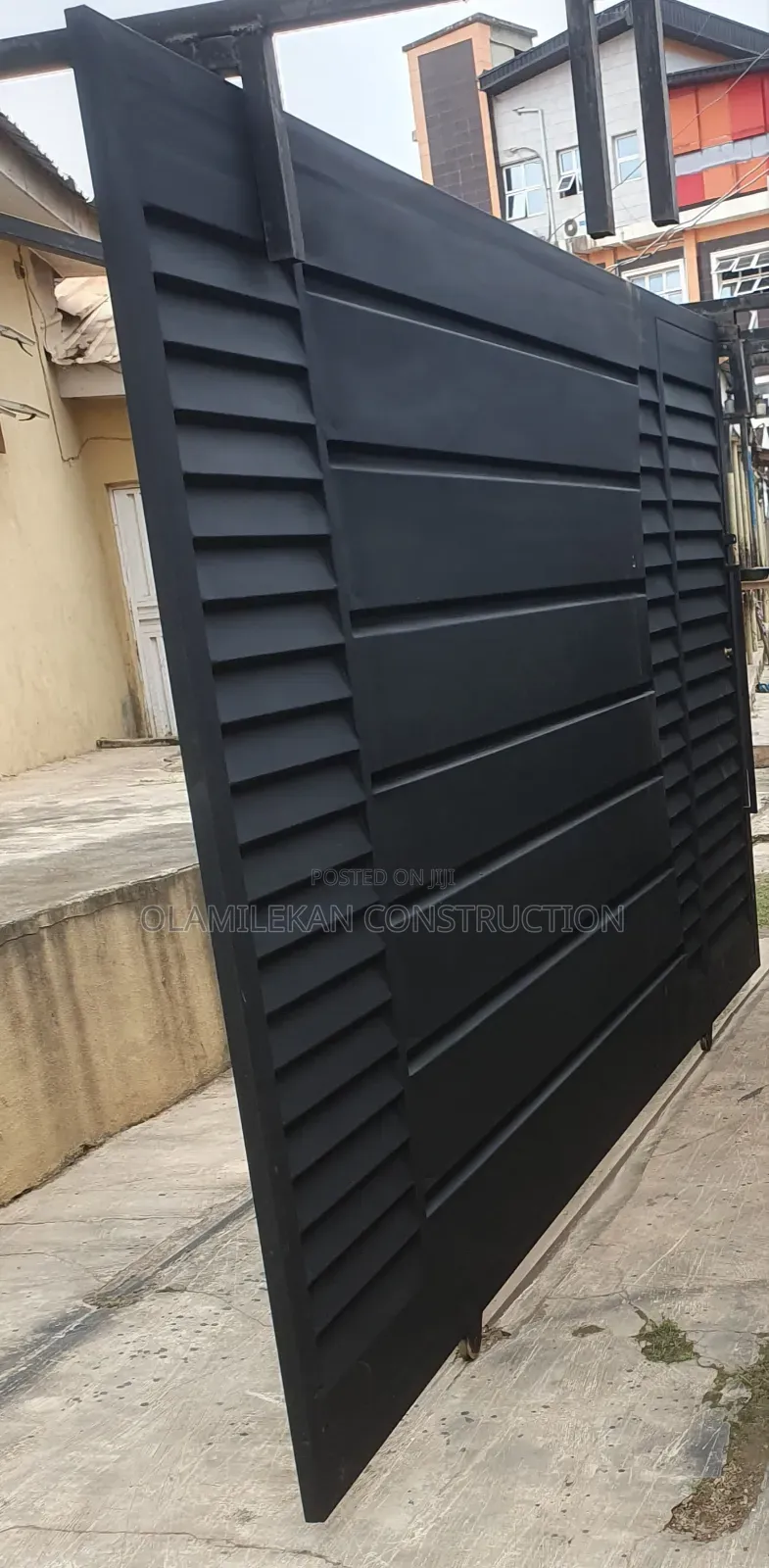 Sliding Gate