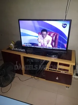 Sun King Solar Energy Complete Gadgets 32" Tv With 5bulbs