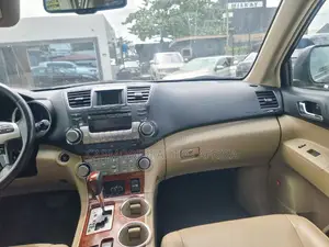 Toyota Highlander Limited 2012 Black
