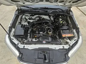 Toyota Hilux SR5 4x4 2017 White