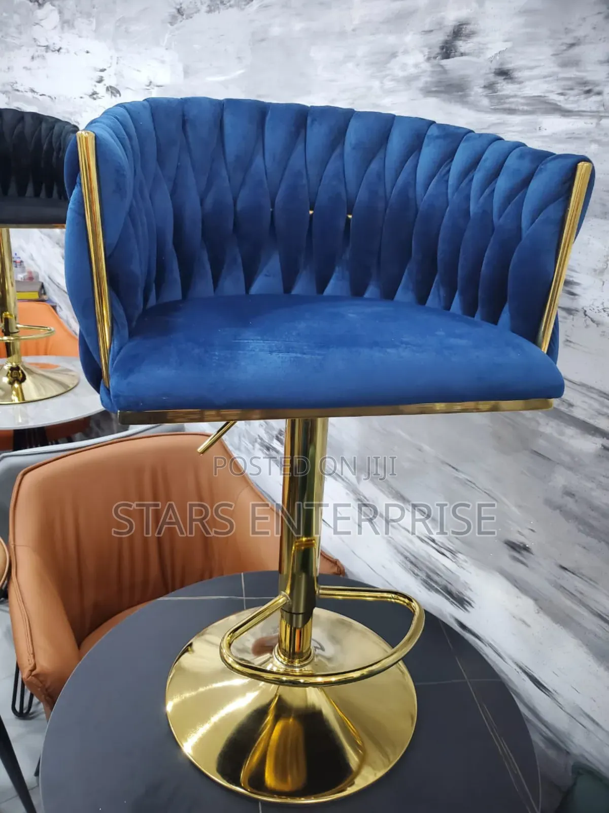 Bar Stool / Arm Chair